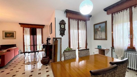 Casa Singola in venditaReggio Emilia - Orologio